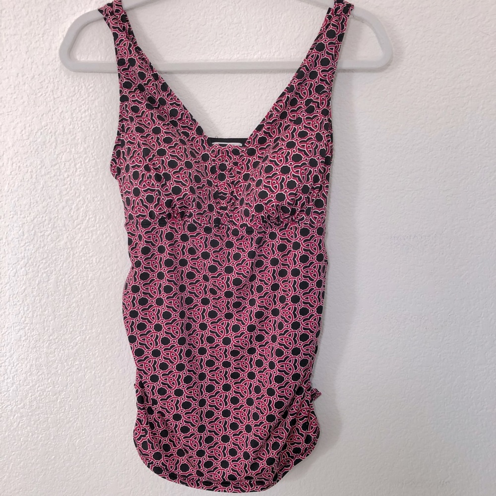 A Pea in the Pod Maternity Bathing Suit Top